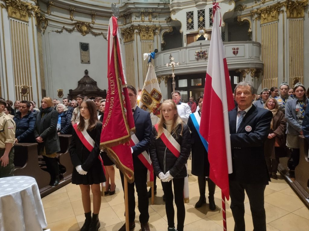 Msza św. w Kościele Polskim w intencji Ojczyzny 11.11