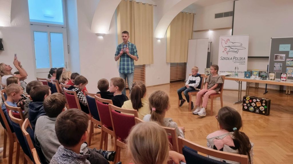 Spotkanie z pisarzem Rafałem Witkiem 30.09.2023