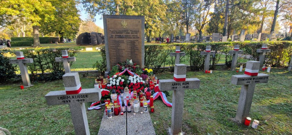 1 listopada- uroczystości na Cmentarzu Centralnym w Wiedniu