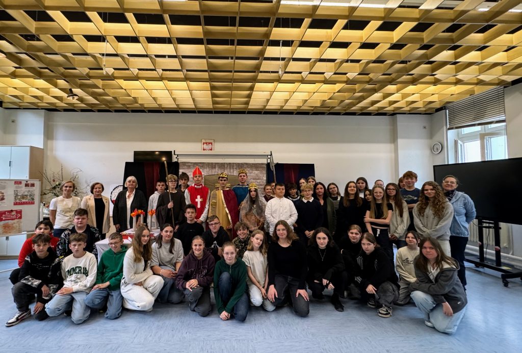 „W gościnie u Piastów” – projekt z okazji 1000-lecia koronacji Bolesława Chrobrego.