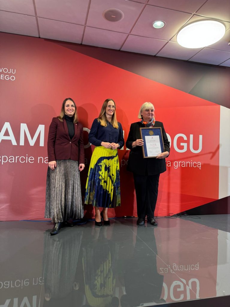 Pani Dyrektor Hanna Kaczmarczyk laureatką nagrody Instytutu Rozwoju Języka Polskiego.